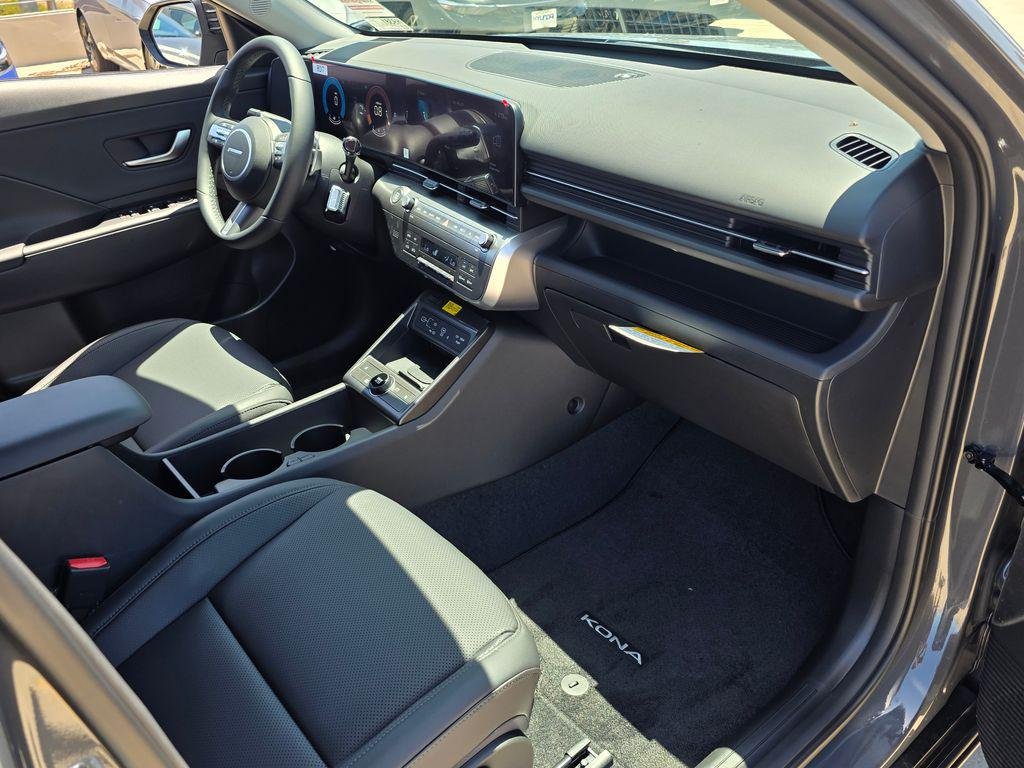 New 2026 Gray Hyundai SEL Premium FWD image 9