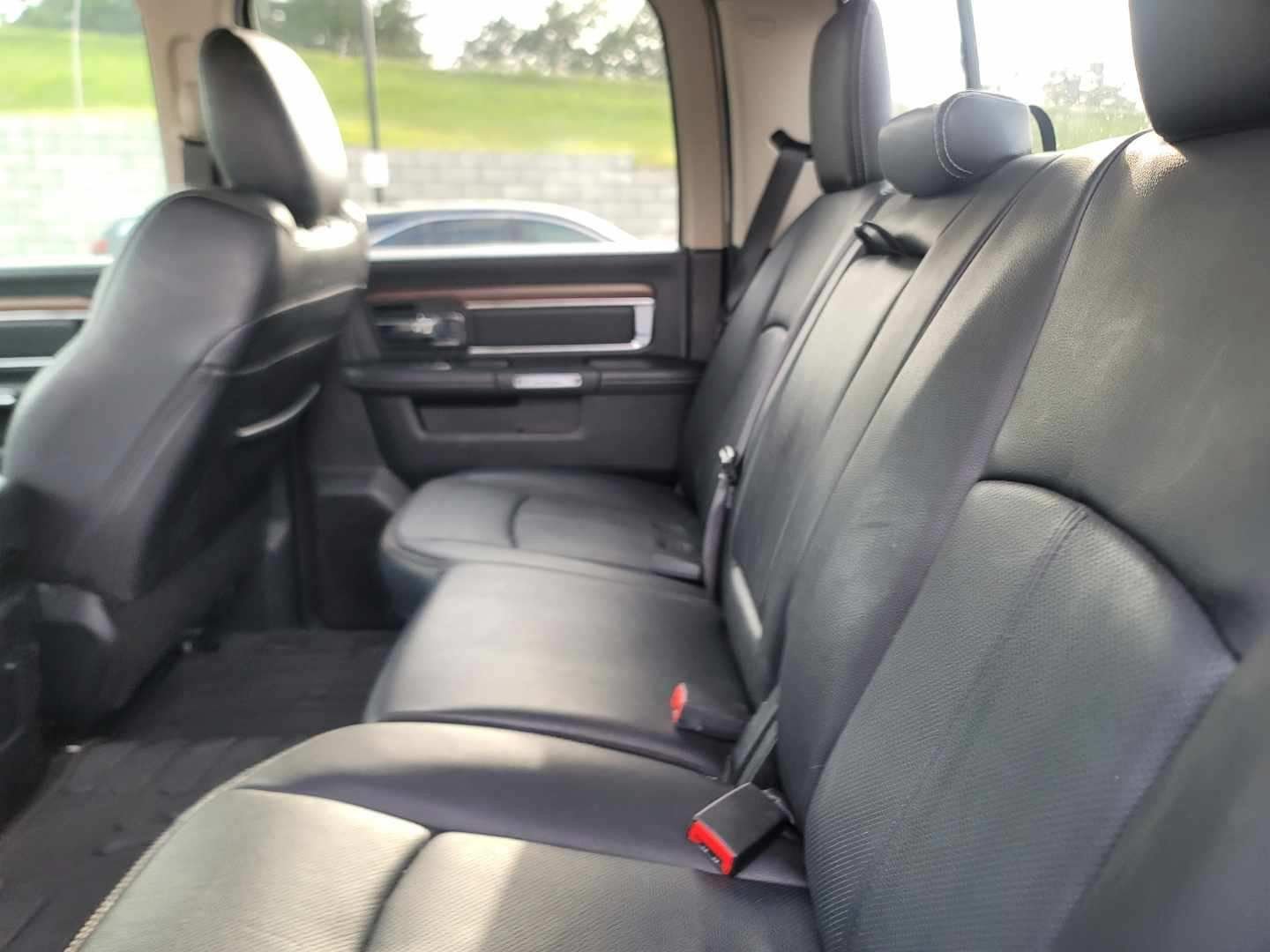 Used 2018 White Ram Laramie image 6