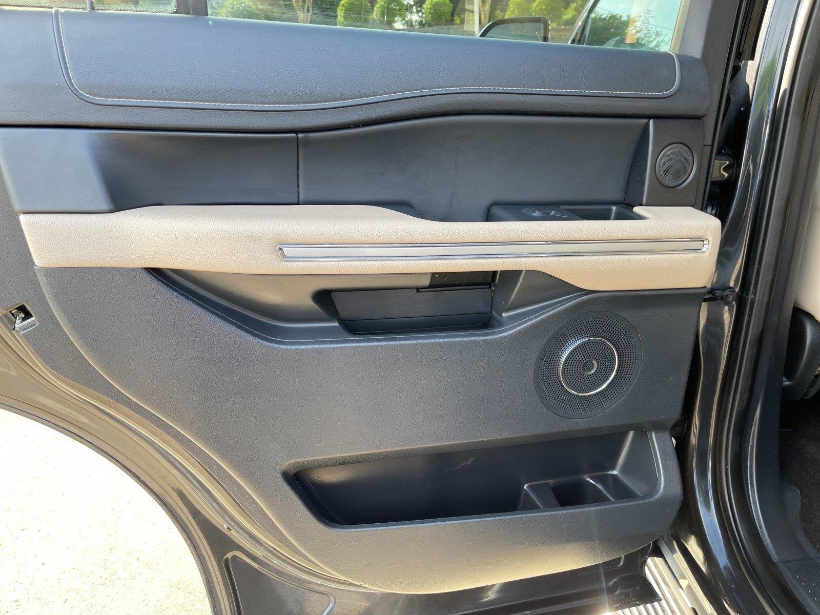 Used 2023 Dark Matter Gray Ford Limited image 32