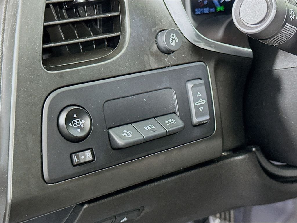 Used 2019 Ceramic Matrix Gray Metallic Chevrolet Grand Sport image 11