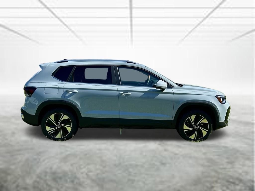 New 2026 Gray Volkswagen 1.5T SE image 4