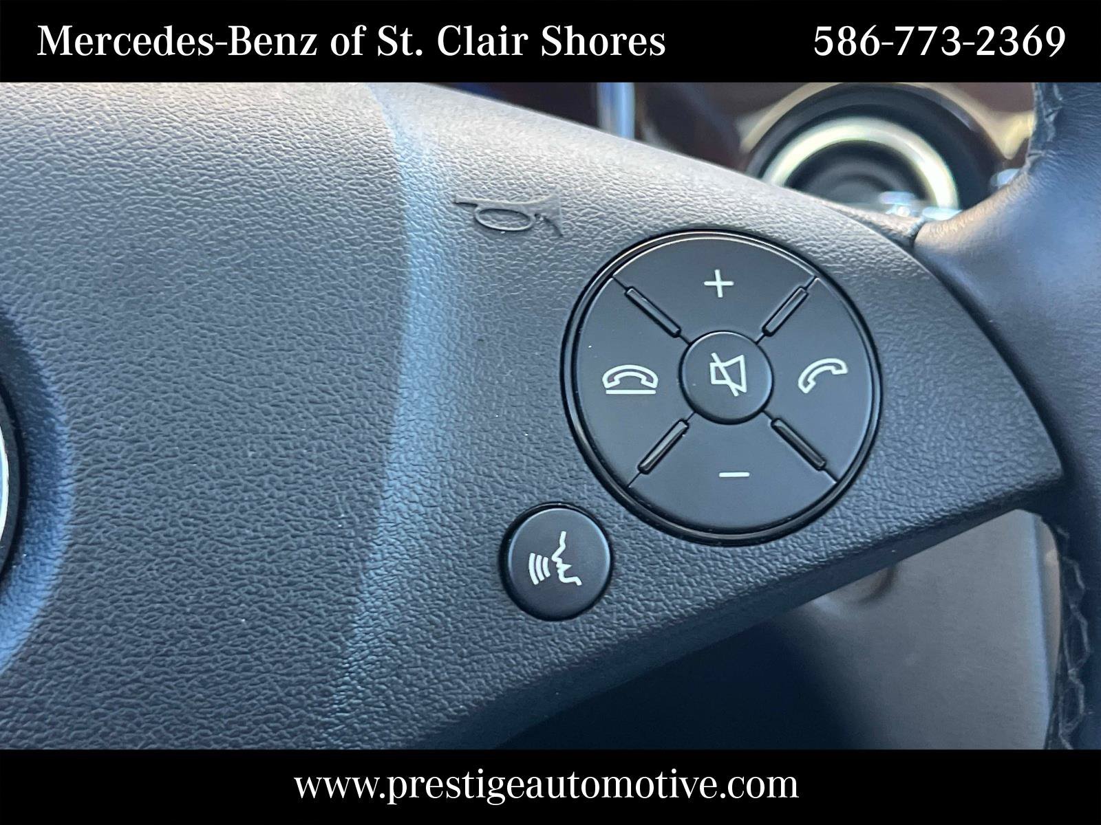 Used 2012 Black Mercedes-Benz GLK 350 image 33