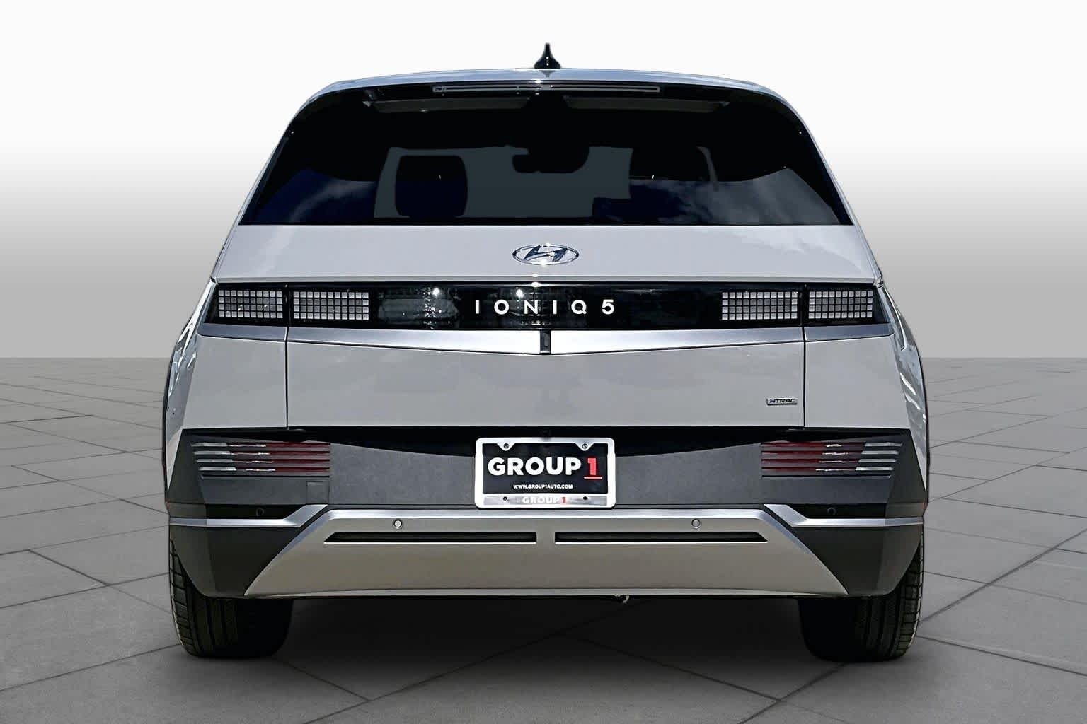 Used 2023 Cyber Gray Hyundai SEL image 4