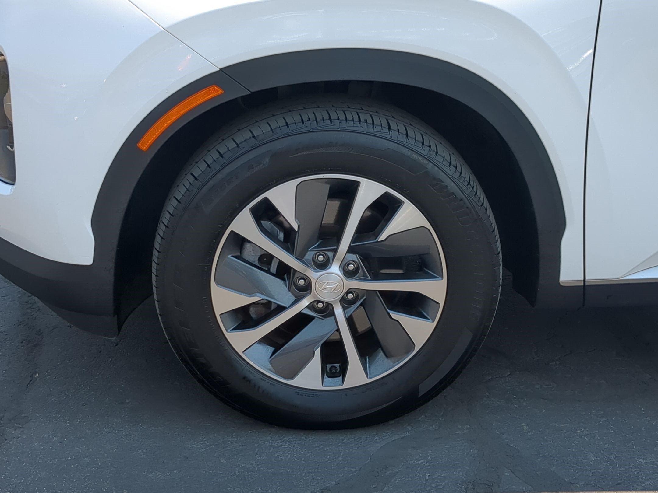 Certified Used 2022 Hyper White Hyundai SEL image 11