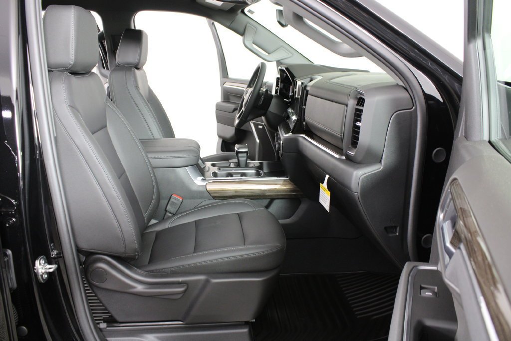 2026 Chevrolet Silverado 1500 RST - Photo 18