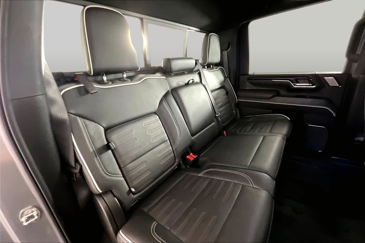 Certified Used 2024 Sterling Metallic GMC AT4X image 20