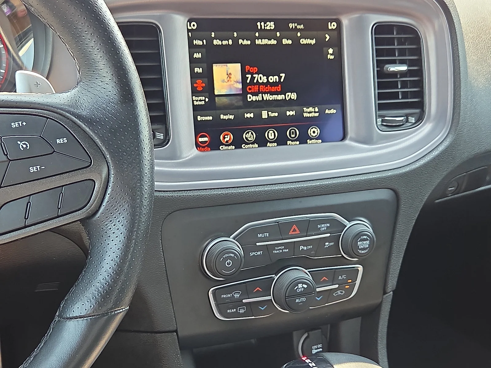 Used 2023 Granite Pearlcoat Dodge R/T image 16