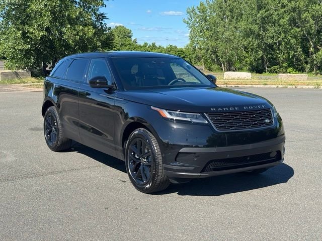 New 2026 Santorini Black Land Rover S image 7