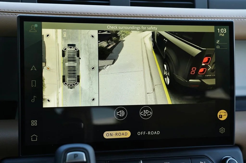 New 2026 Carpathian Grey Land Rover X-Dynamic SE image 23