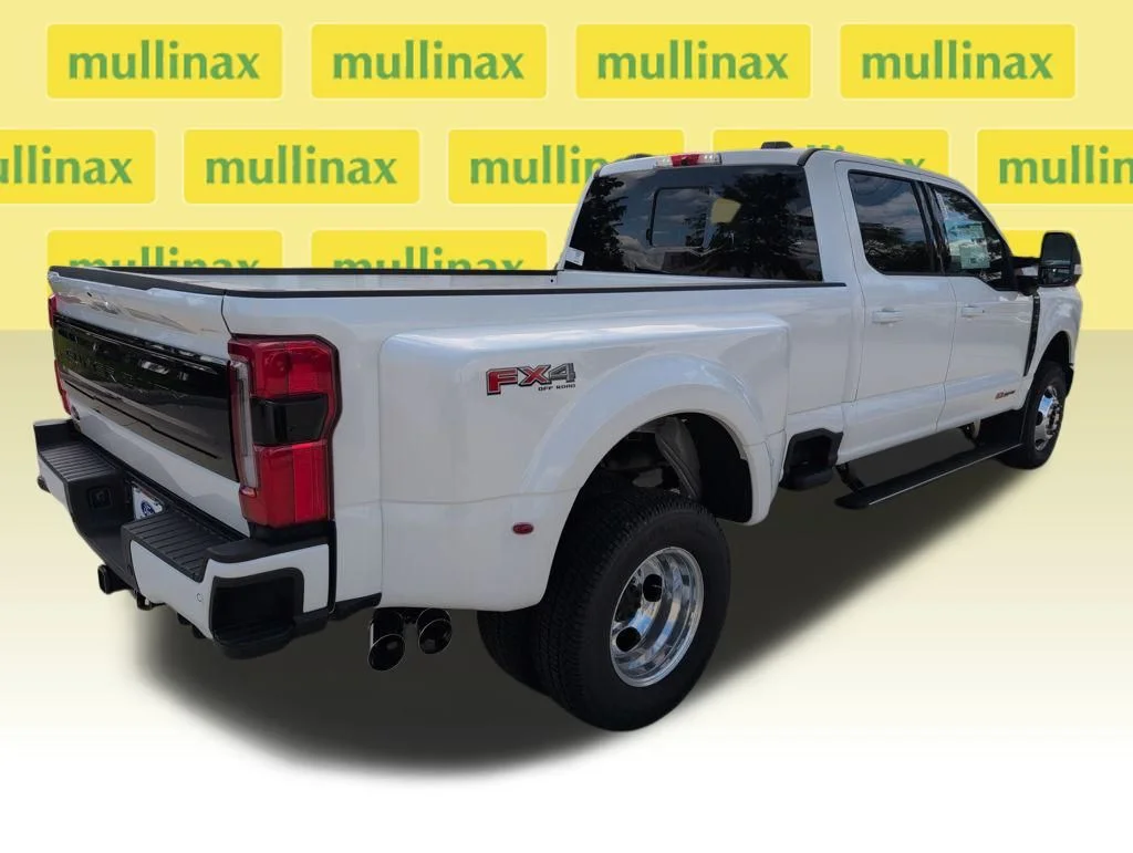 New 2026 White Ford Platinum FX4 image 3