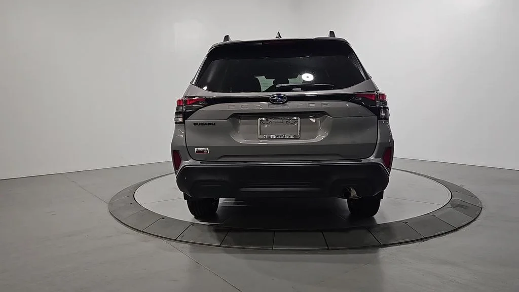 New 2026 RIVER ROCK PEARL Subaru Premium image 4