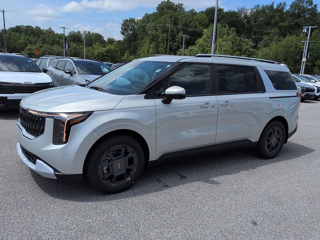 New 2026 Ivory Silver Kia EX image 4