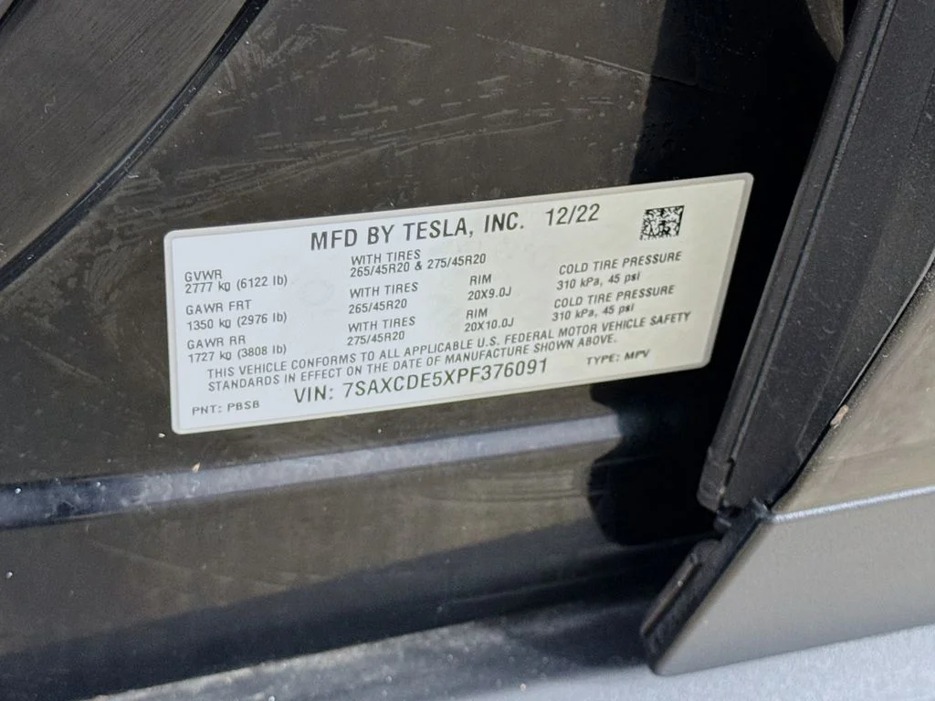Used 2023 Black Tesla Standard Range image 32