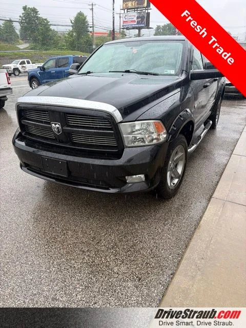 Used 2011 Black Ram Sport image 1