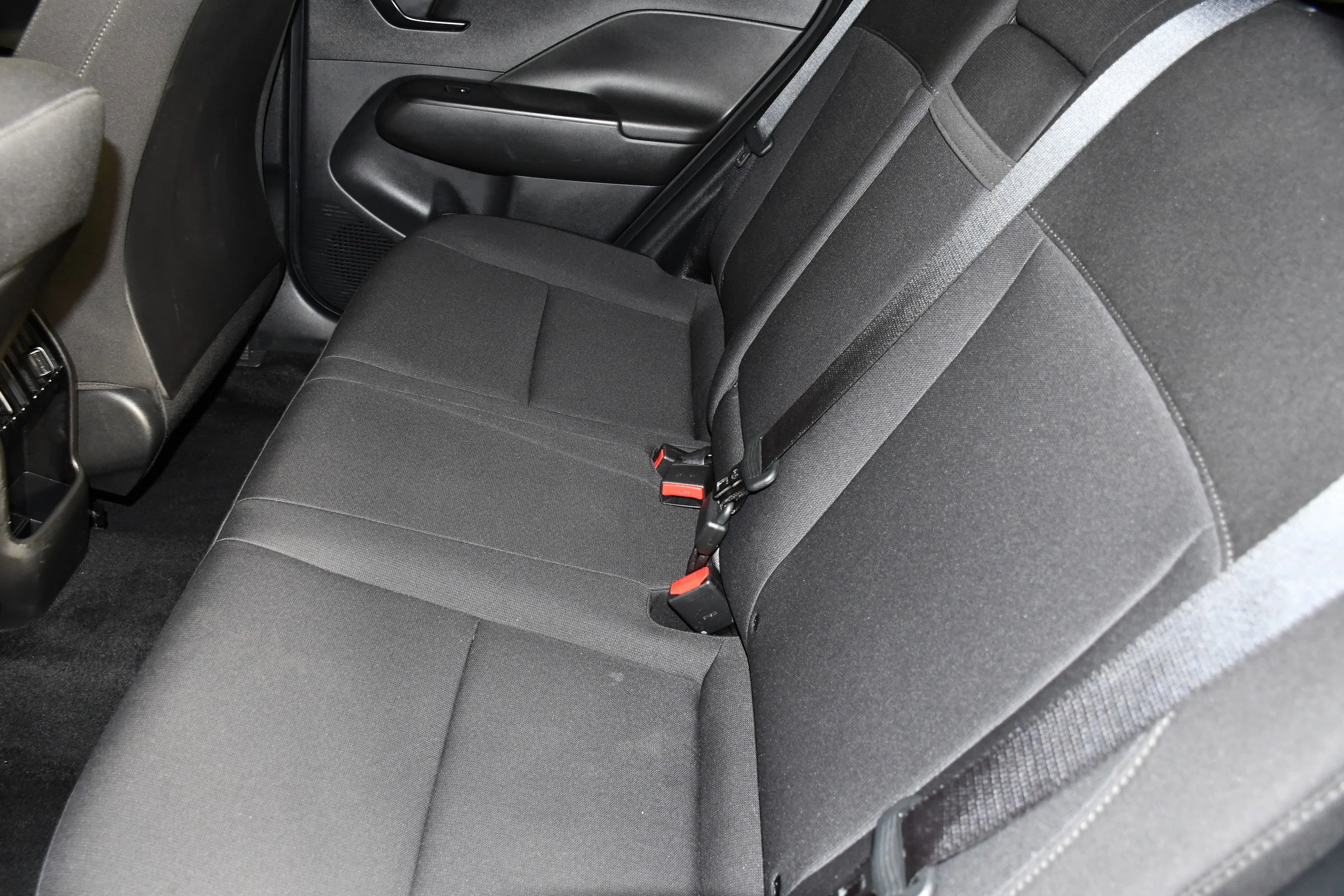 Used 2025 Denim Blue Hyundai SEL image 47