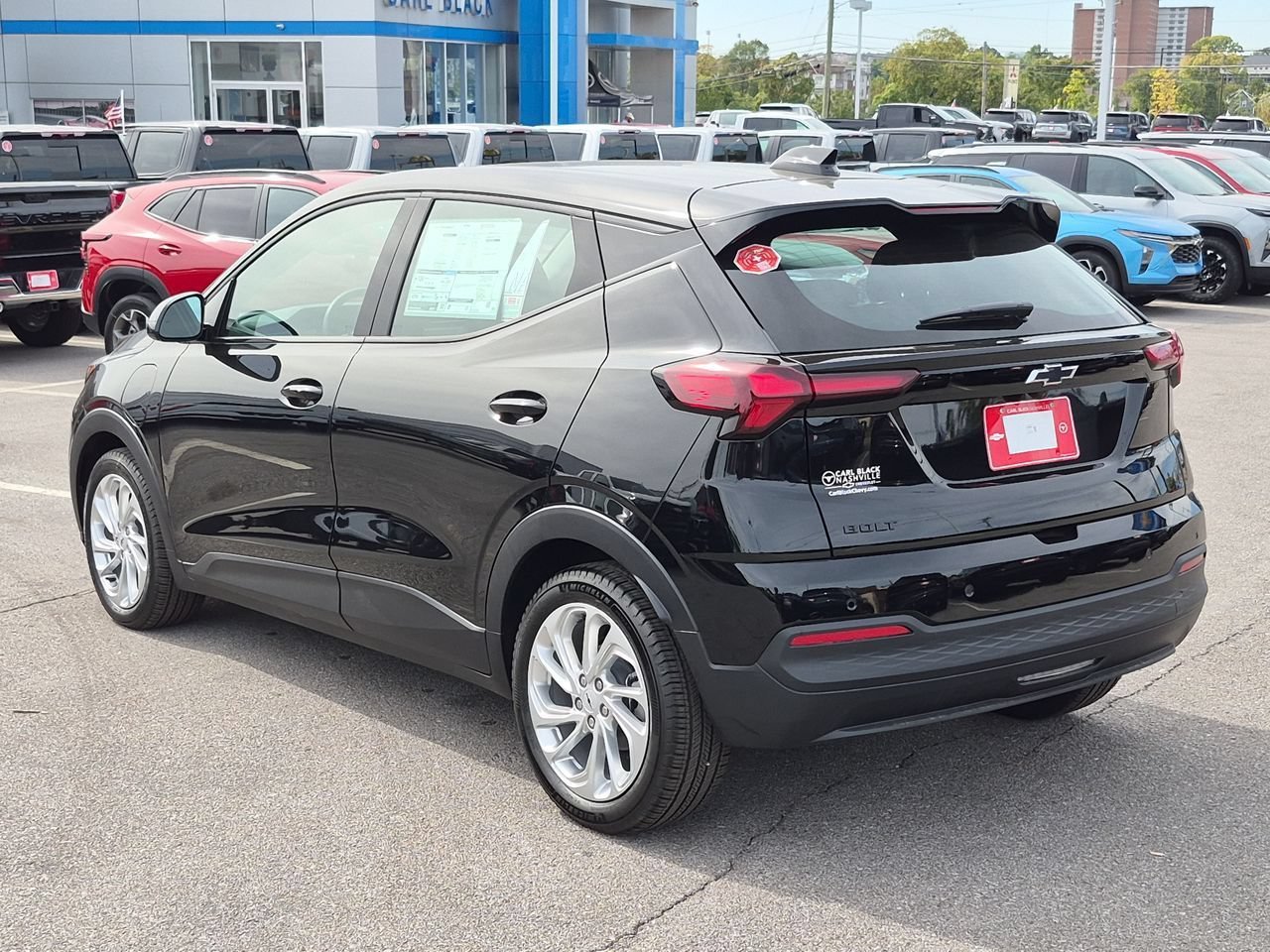 2027 Chevrolet Bolt LT - Photo 6