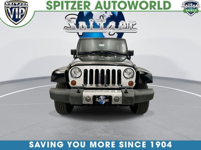 Used 2009 Black Jeep Unlimited Sahara image 3