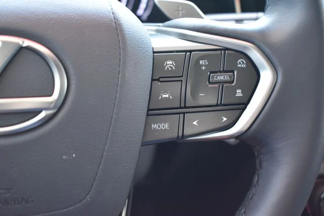 Used 2026 Blue Lexus 350h Premium image 24