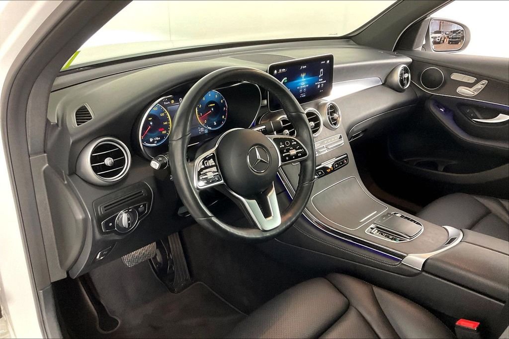 2021 Mercedes-Benz GLC GLC300 - Photo 11