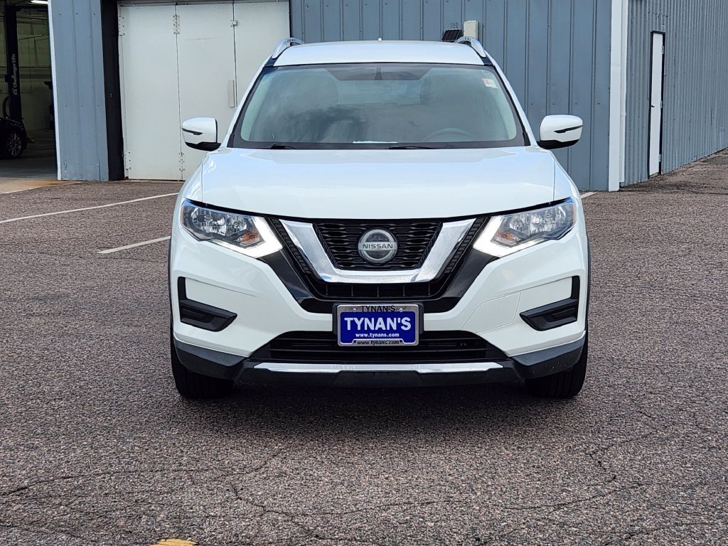 Used 2018 White Nissan SV image 2