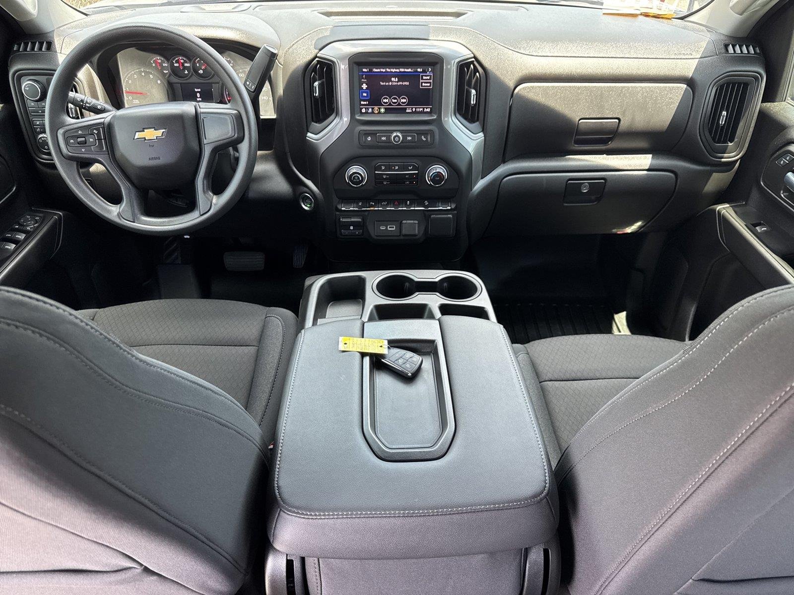 Used 2025 Slate Gray Metallic Chevrolet Custom image 13