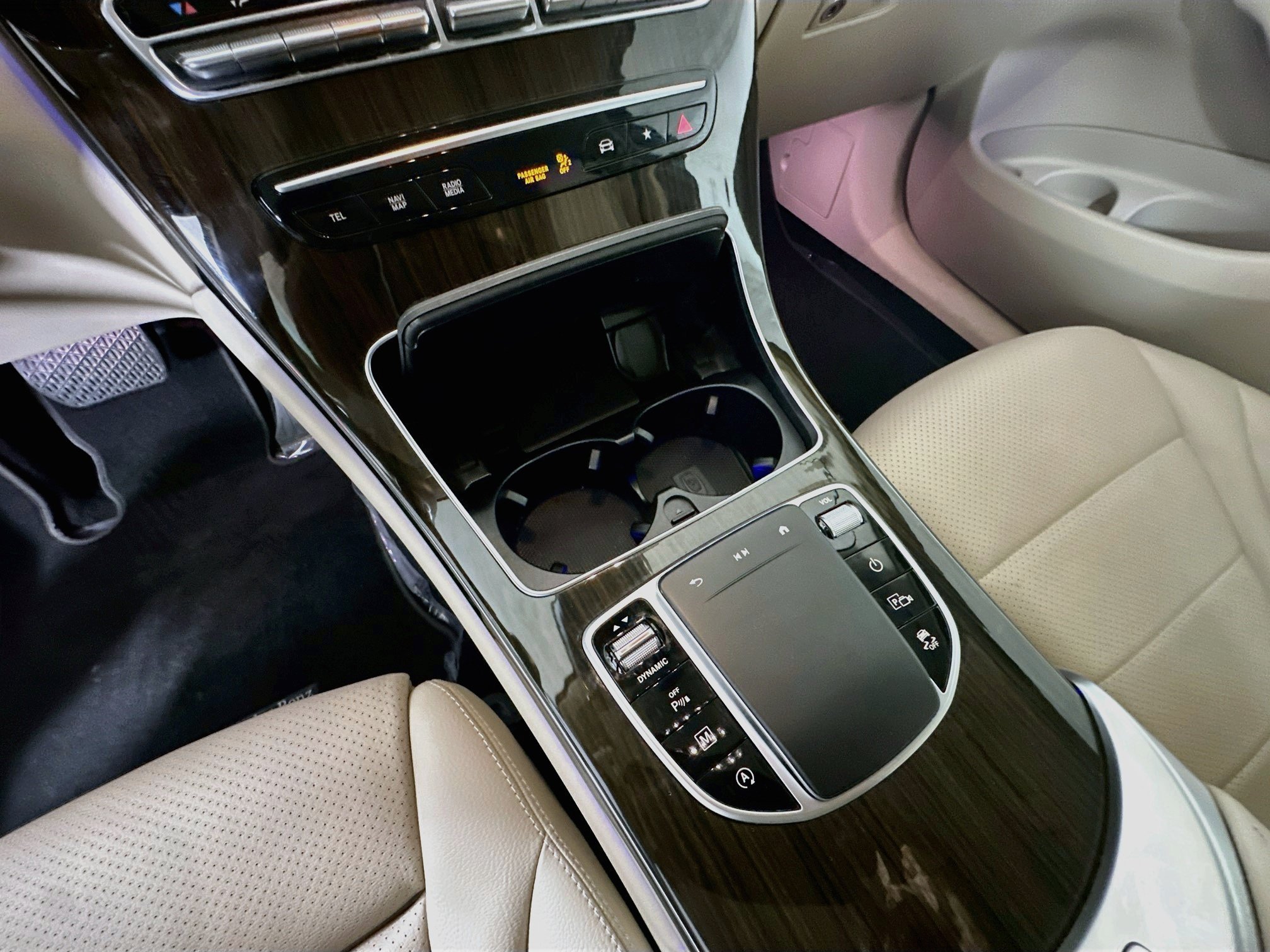2022 Mercedes-Benz GLC GLC300 - Photo 21