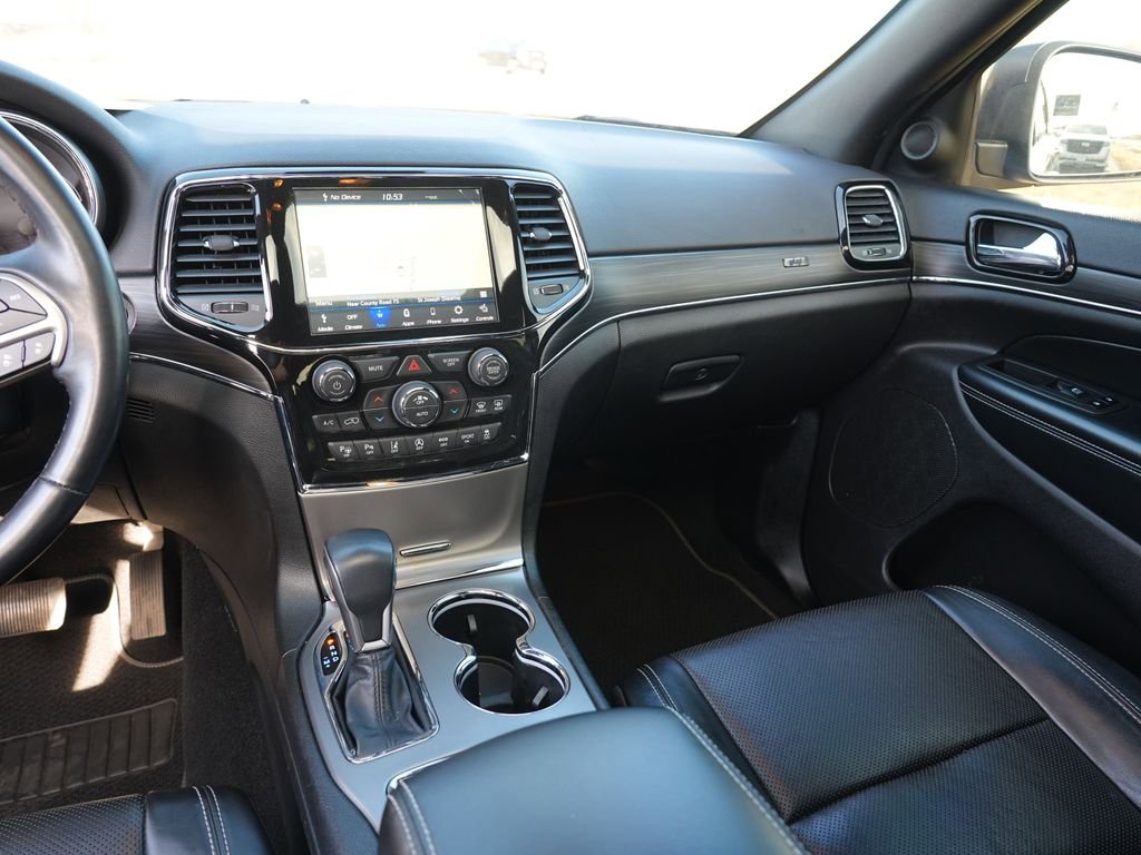 Used 2021 Black Jeep Limited image 21
