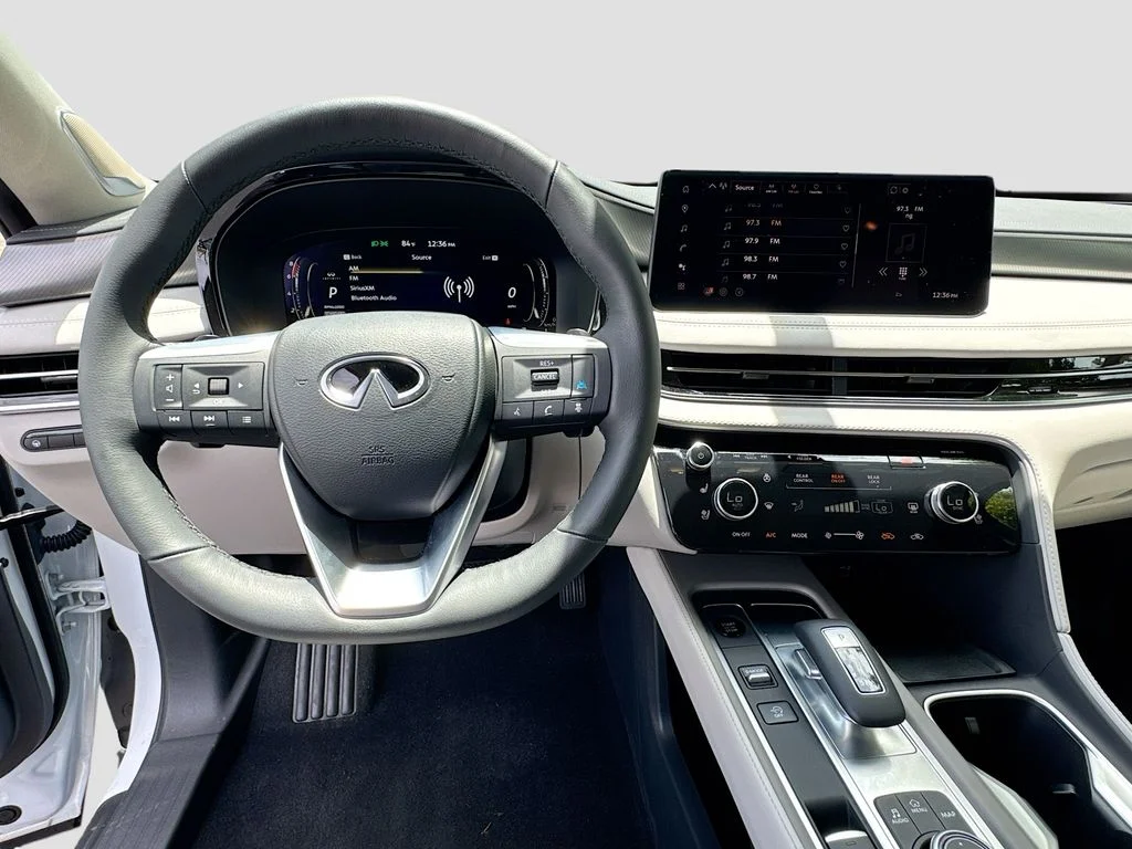 Certified Used 2026 White INFINITI LUXE image 12