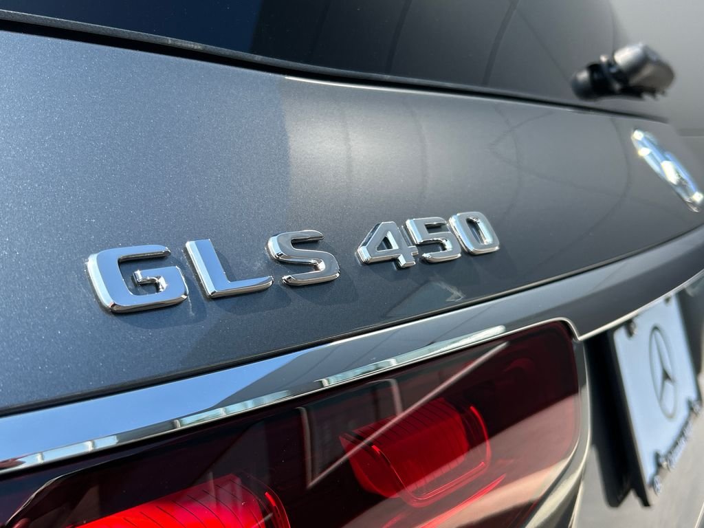 New 2026 Selenite Grey Metallic Mercedes-Benz GLS 450 image 32