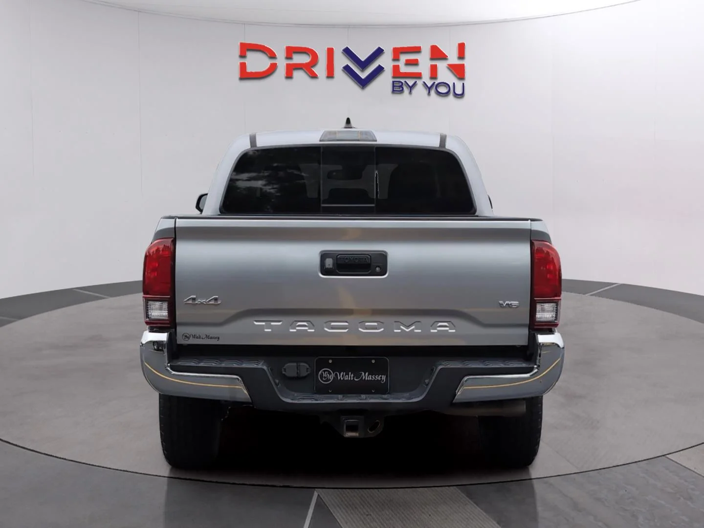 Used 2023 Celestial Silver Metallic Toyota SR5 V6 image 4