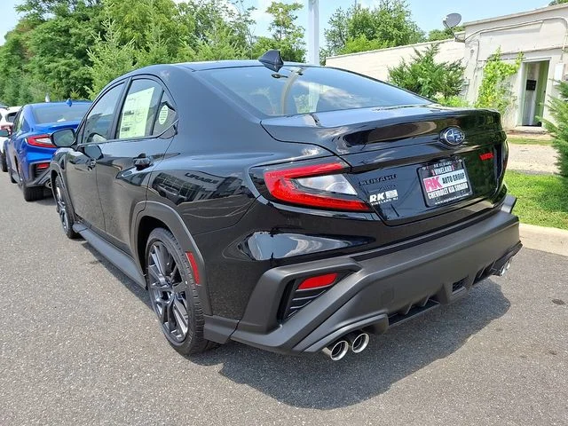 New 2026 CRYSTAL BLACK SILICA Subaru Base image 4