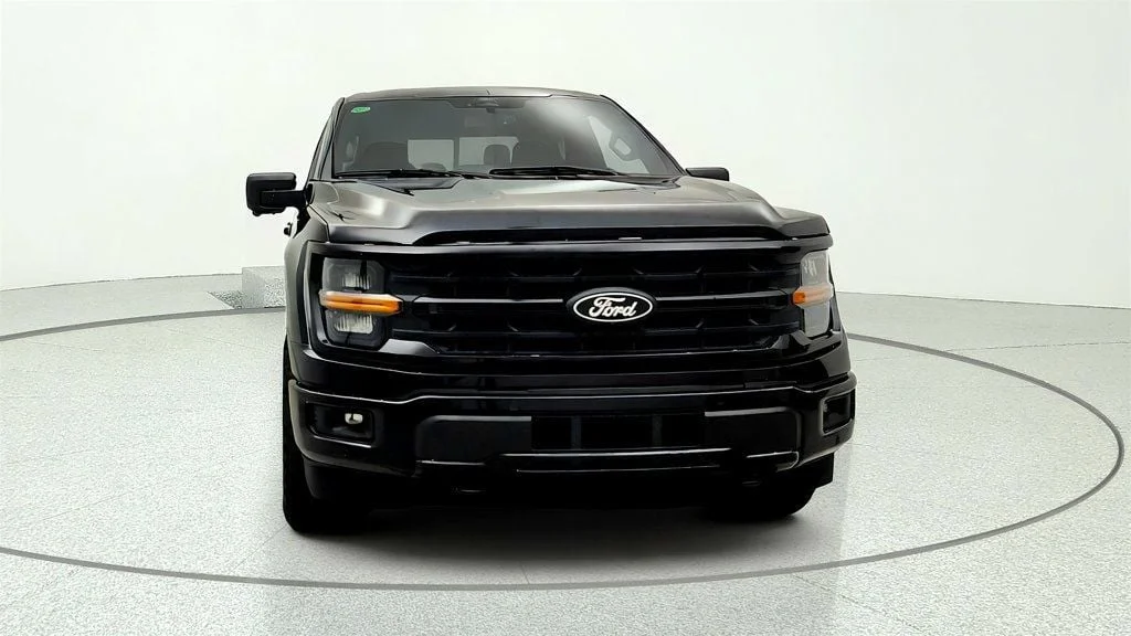 Used 2025 Agate Black Metallic Ford XLT 4WD SuperCrew 5.5