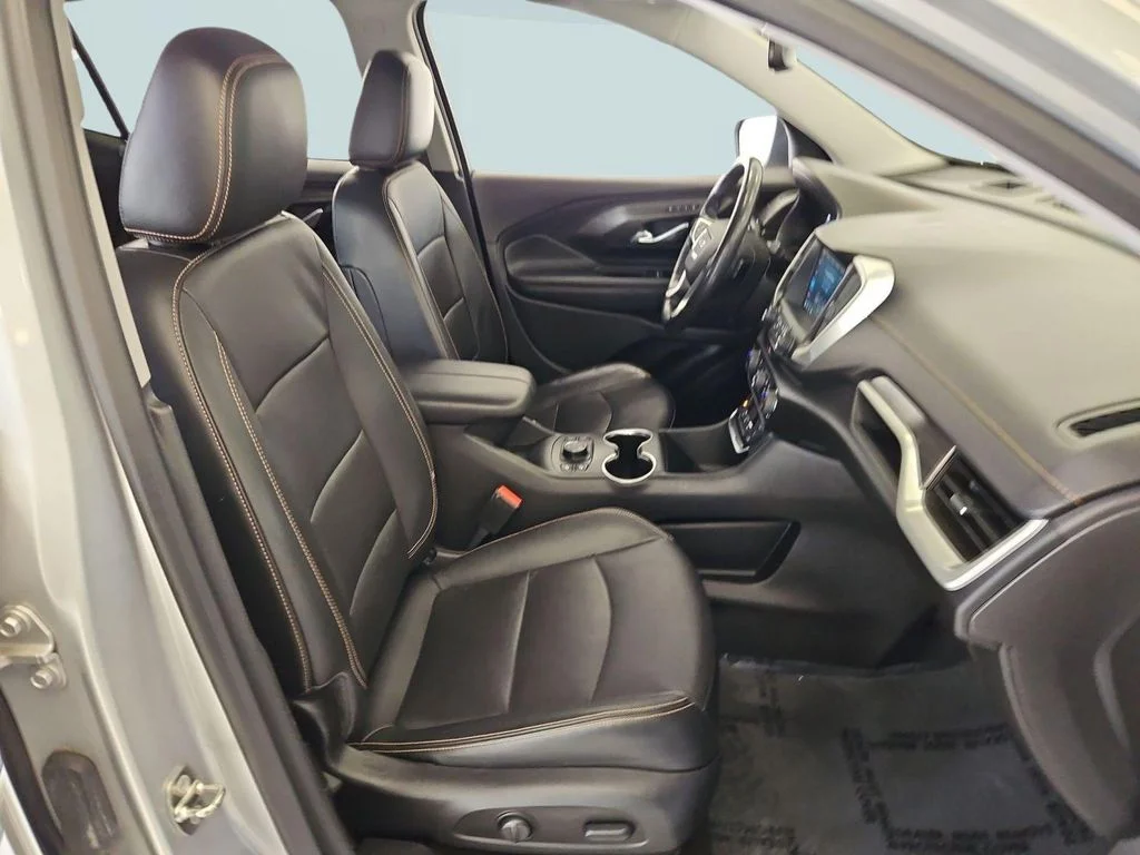 Used 2018 Quicksilver Metallic GMC SLT image 28