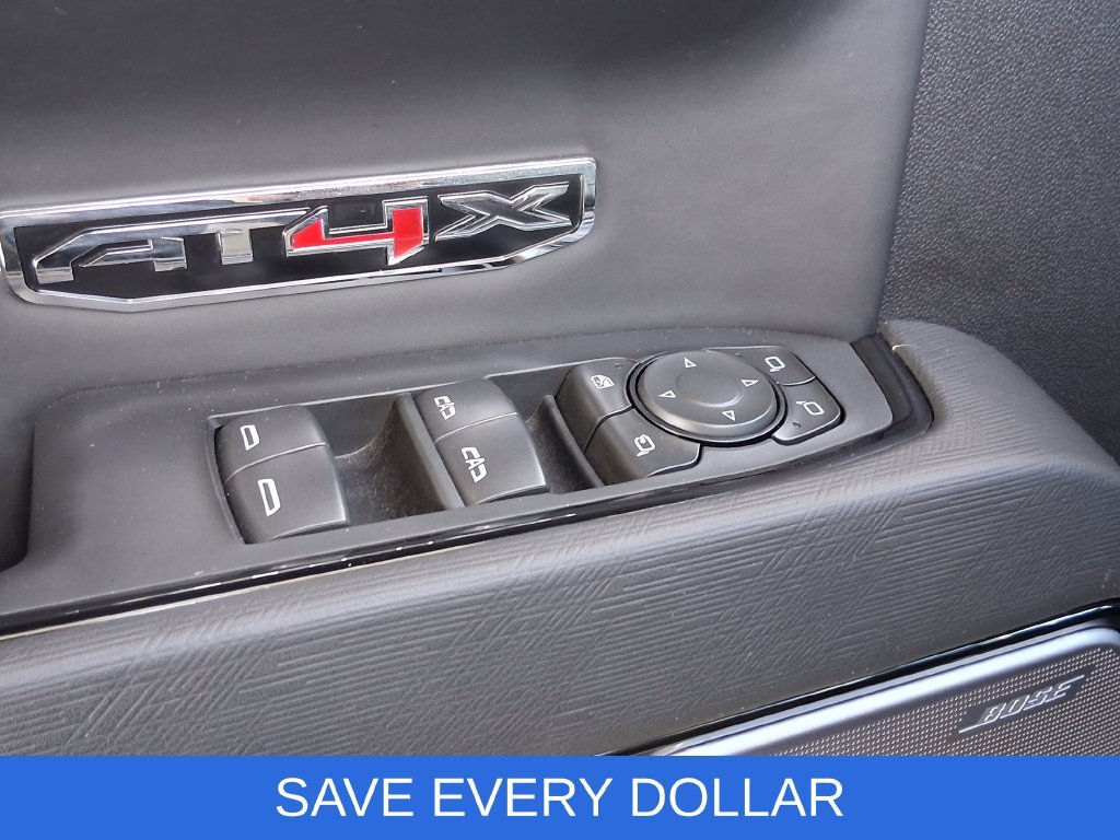 Used 2025 White GMC AT4X image 21