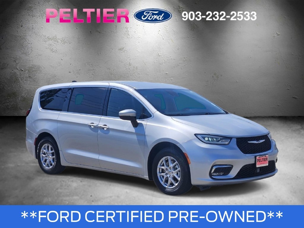 2023 Chrysler Pacifica Touring