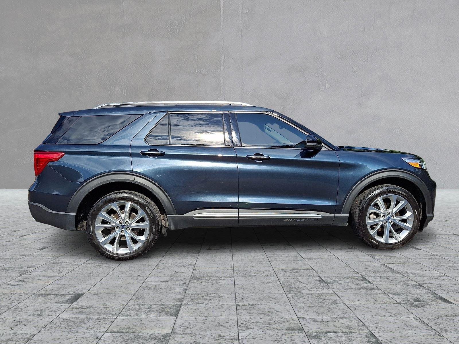 Used 2022 Stone Blue Metallic Ford Platinum image 7