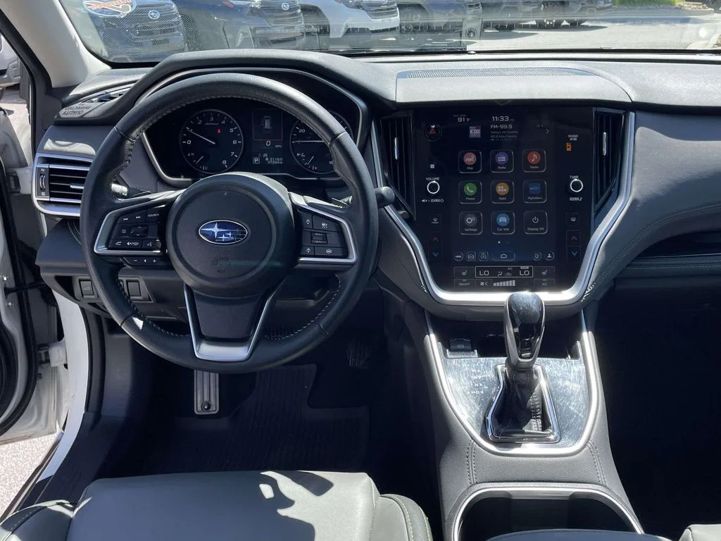 Used 2023 Crystal White Pearl Subaru Onyx Edition image 4