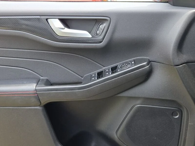 Used 2025 Carbonized Gray Metallic Ford ST-Line image 27