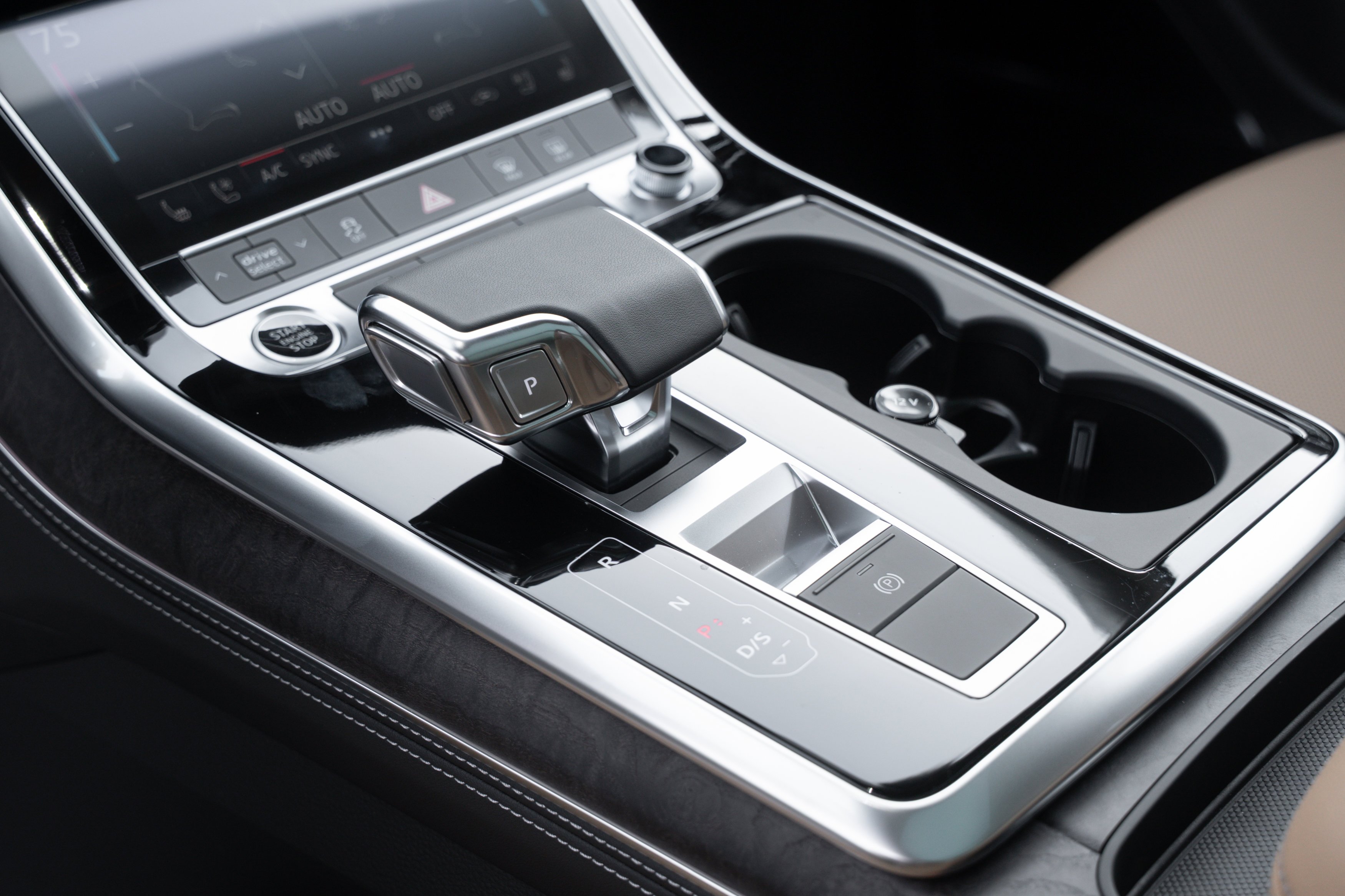 2025 Audi Q7 Premium Plus - Photo 16