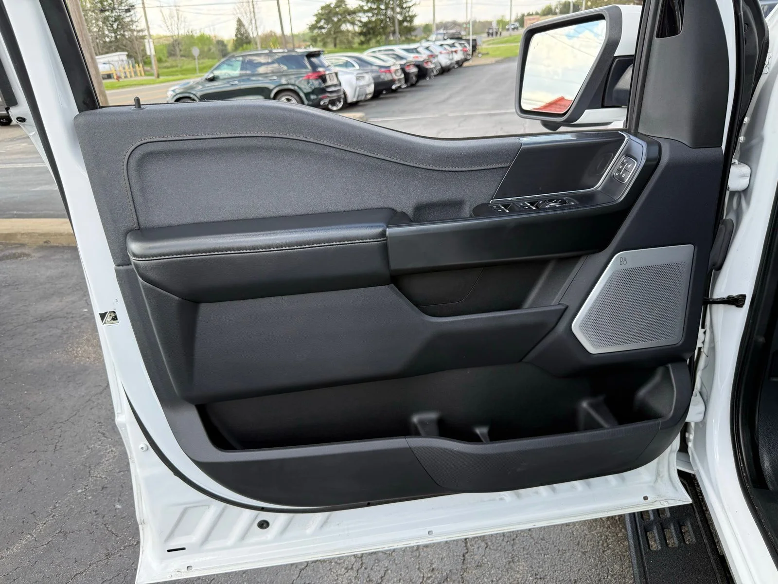 Used 2023 Oxford White Ford Raptor image 23