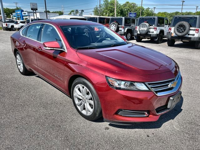 Used 2016 SIREN RED TINTCOAT Chevrolet LT image 10