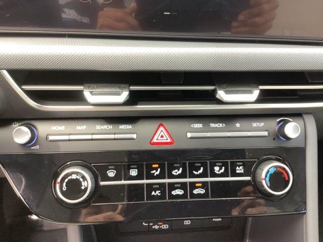 2025 Hyundai Sonata SE - Photo 29