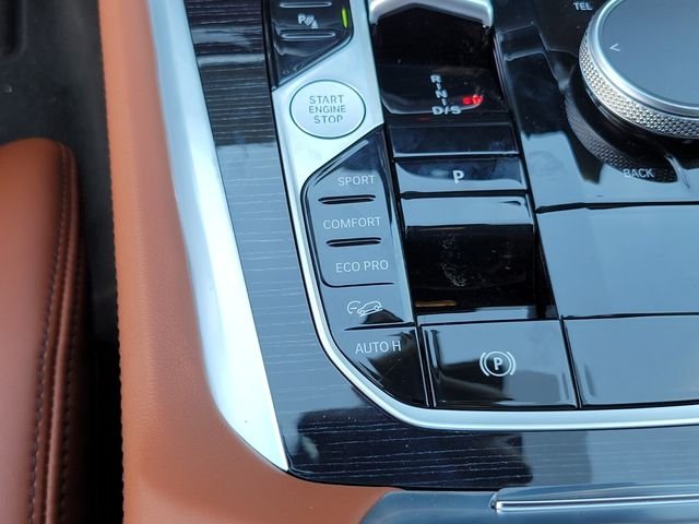 New 2026 Black BMW xDrive40i image 25
