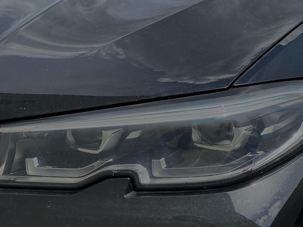 Used 2021 Jet Black BMW 330i image 22