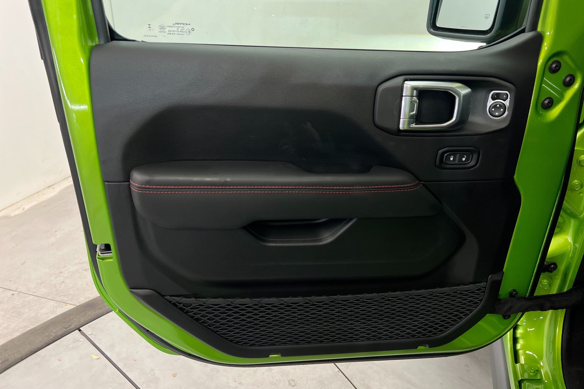 New 2025 Mojito Exterior Paint Jeep Rubicon X image 15