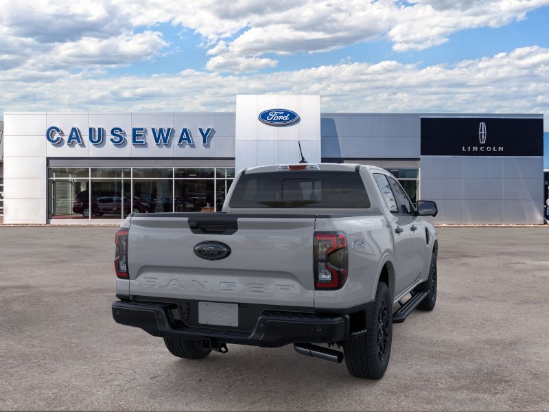 New 2026 Avalanche Ford XLT image 8