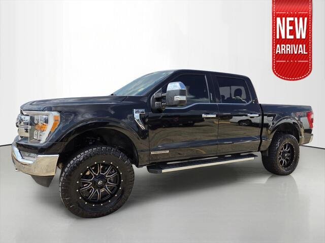 Used 2021 Agate Black Metallic Ford LARIAT image 1