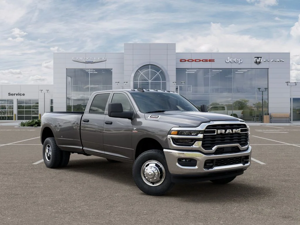 New 2026 Granite Crystal Metallic Clear-Coat Exterior Paint RAM Tradesman image 5