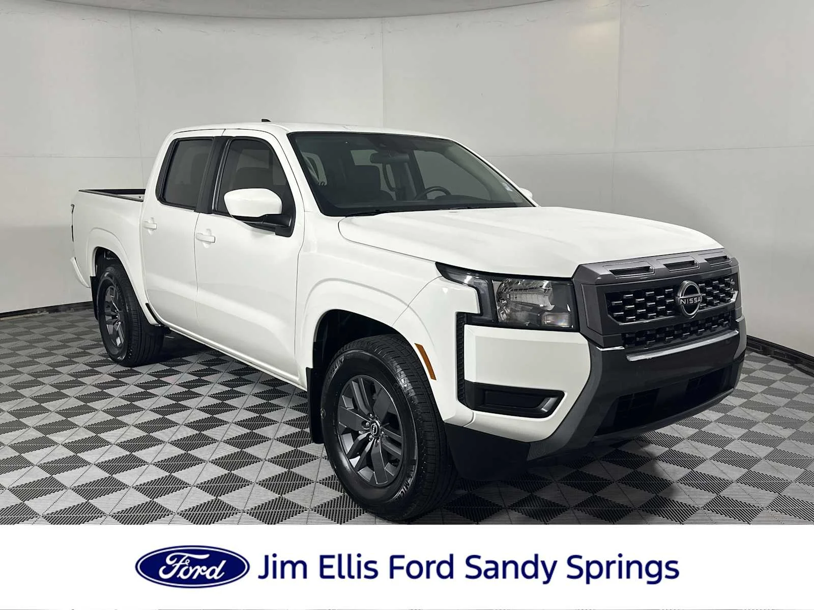 2025 Nissan Frontier SV Crew Cab 4X2 SWB's photo