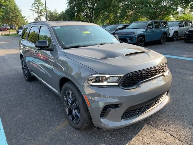New 2026 Destroyer Gray Clear-Coat Exterior Paint Dodge GT Plus HEMI V8 image 6